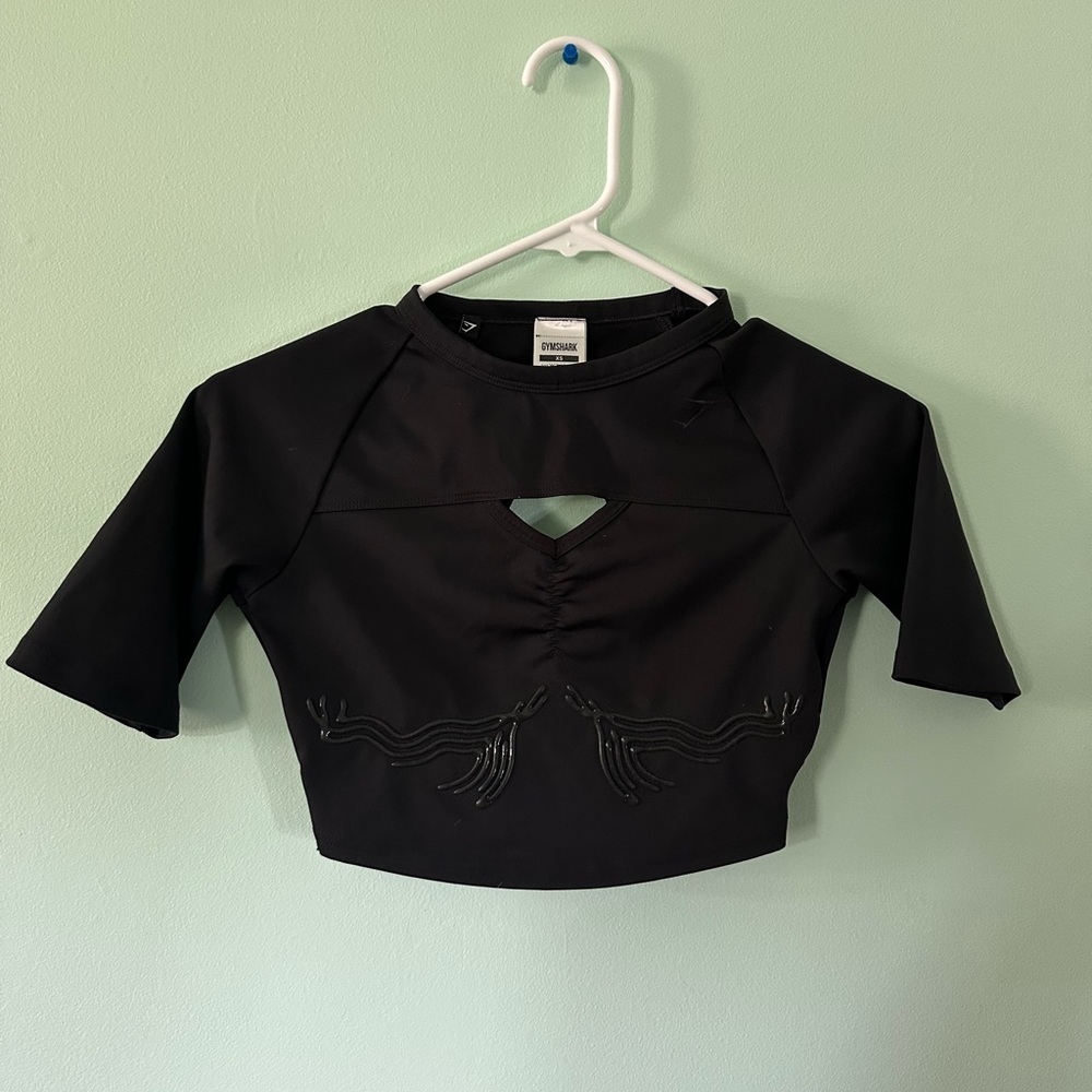 Gymshark Black Women's Cropped Workout Top